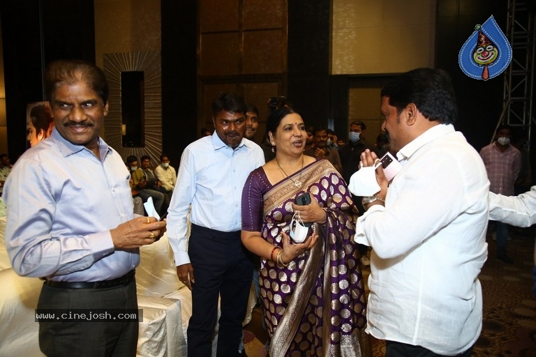 Atithi Devo Bhava Movie Pre Release Event - 24 / 28 photos