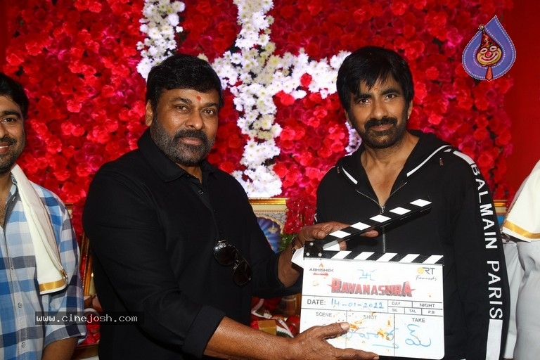 Ravanasura Movie Opening - 24 / 59 photos