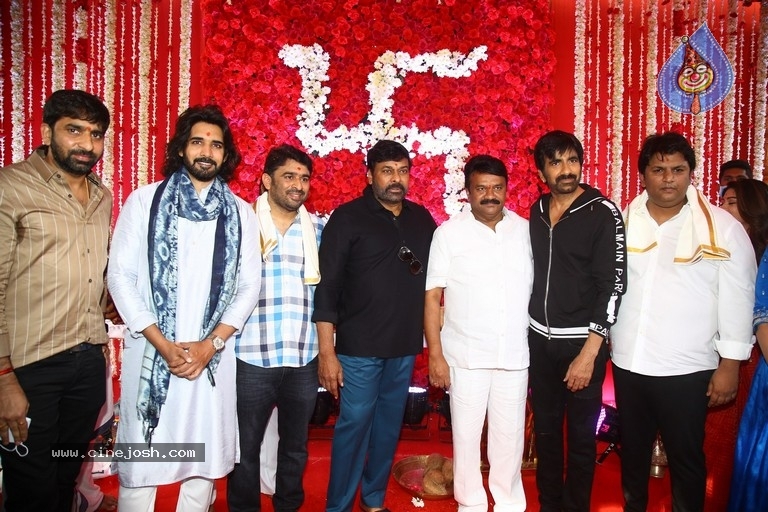 Ravanasura Movie Opening - 35 / 59 photos