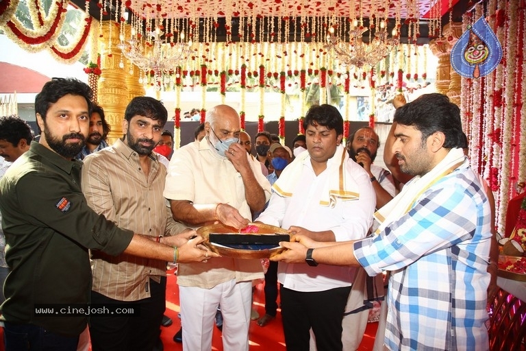 Ravanasura Movie Opening - 51 / 59 photos