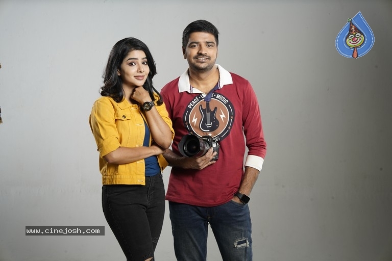 Naai Sekar Movie Stills - 10 / 20 photos