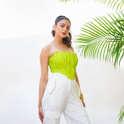 Rakul Preet Photos - 1 of 6