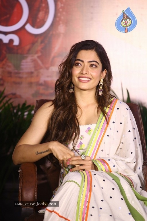 Aadavallu Meeku Johaarlu Movie Press Meet - 10 / 36 photos