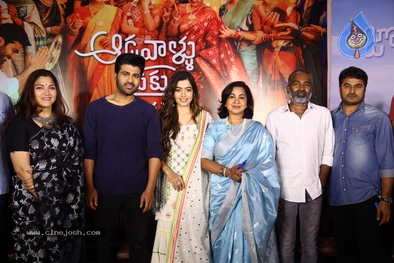 Aadavallu Meeku Johaarlu Movie Press Meet - 23 / 36 photos
