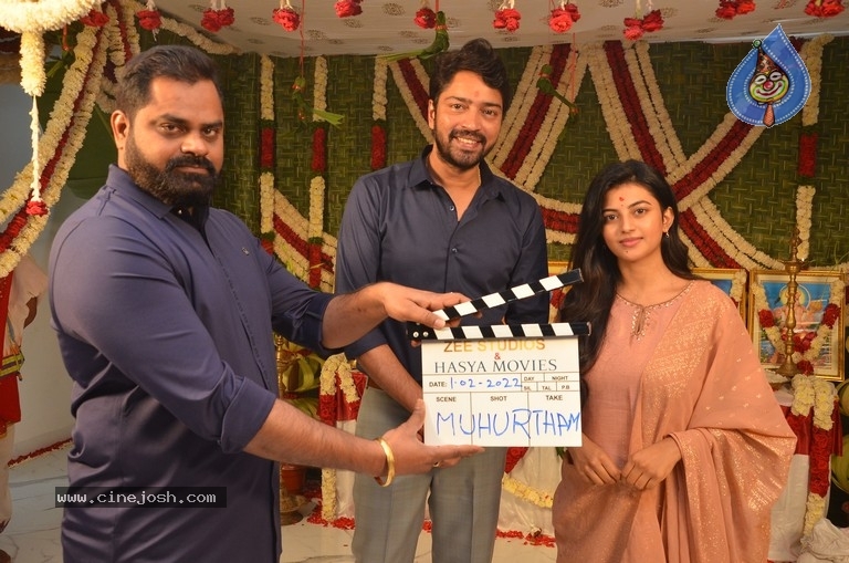 Allari Naresh New Movie Launch - 2 / 7 photos