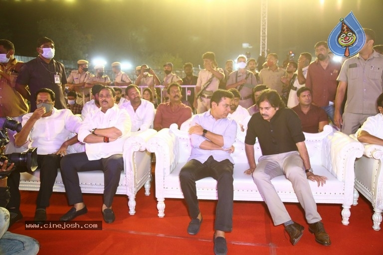 Bheemla Nayak Pre Release Event - 50 / 80 photos