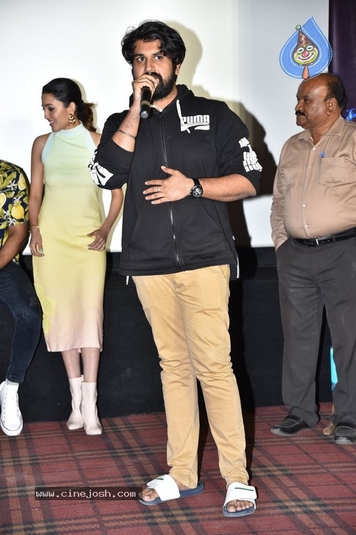 DJ Tillu Movie Trailer Launch - 11 / 21 photos