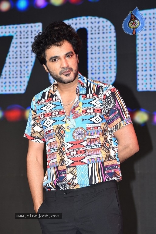 DJ Tillu Pre Release Event - 24 / 29 photos