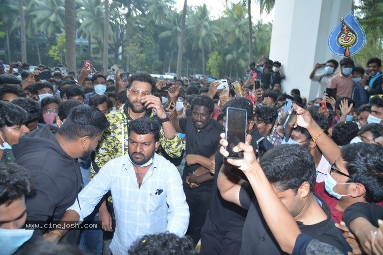 Ghani Romeo Juliet Song Launch - 14 / 41 photos