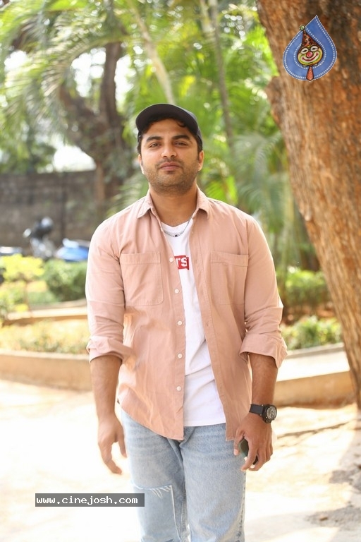 Mukha Chitram Movie Trailer Launch - 10 / 21 photos