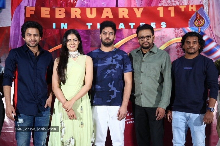 Sehari Movie Trailer launch - 9 / 29 photos