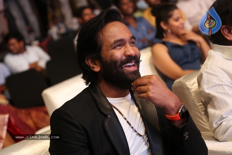 Son of India Movie Pre Release Event - 13 / 42 photos