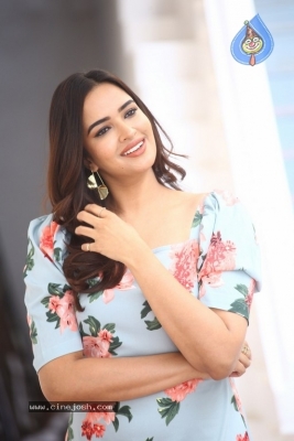 Pujita Ponnada Photos - 12 of 21