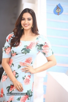 Pujita Ponnada Photos - 19 of 21