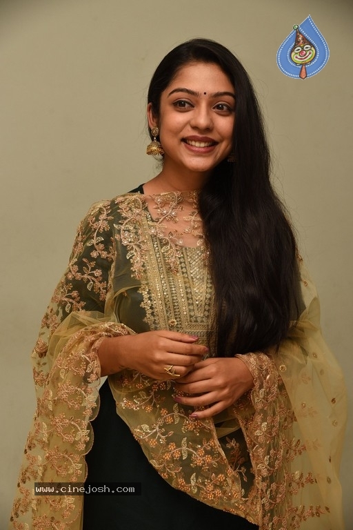 Varsha Bollamma Photos - 8 / 19 photos