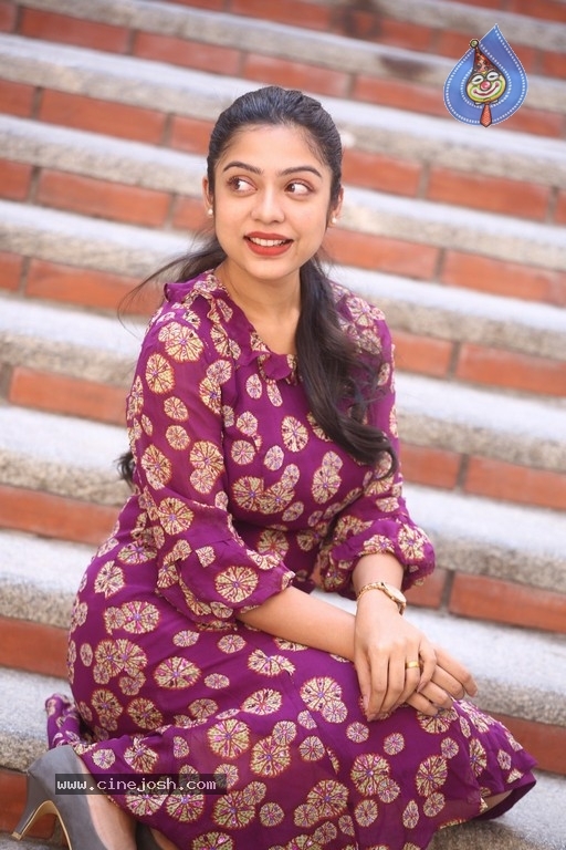 Varsha Bollamma Photos - 4 / 17 photos