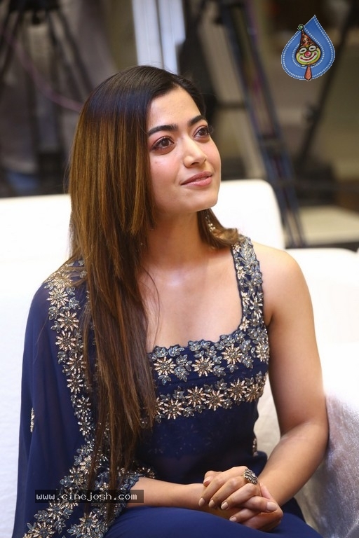 Aadavallu Meeku Johaarlu Press Meet - 1 / 21 photos