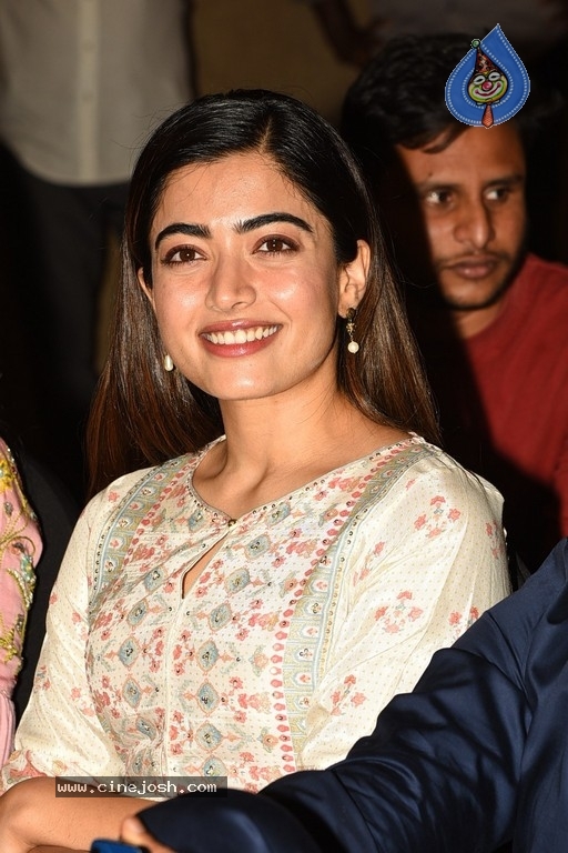 Aadavallu Meeku Joharlu Success Meet - 17 / 20 photos