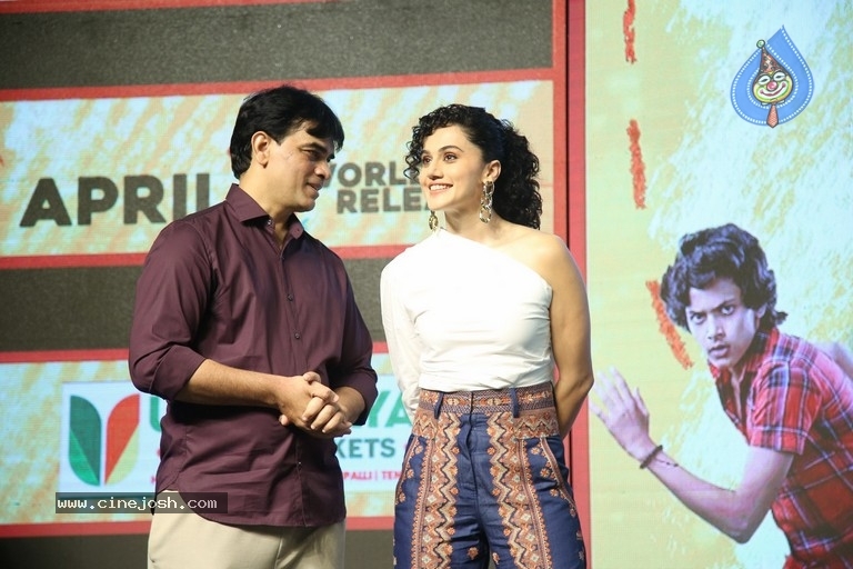 Mission Impossible Pre Release Event - 24 / 33 photos