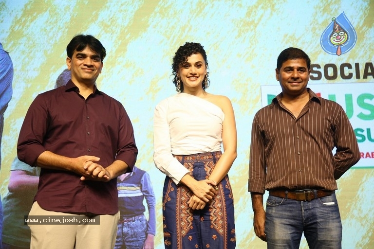 Mission Impossible Pre Release Event - 27 / 33 photos