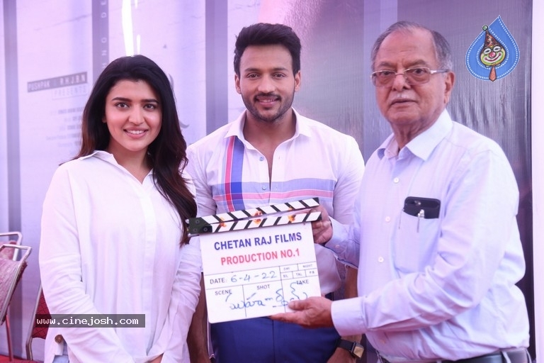 Chetan Raj Films Production No 1 Opening - 19 / 21 photos