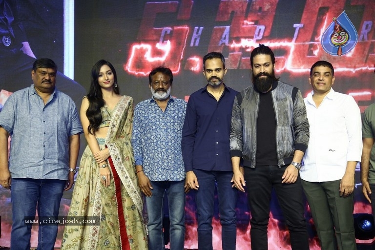 KGF 2 Telugu Press Meet - 6 / 42 photos