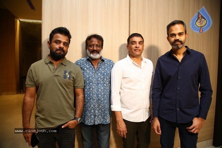 KGF 2 Telugu Press Meet - 12 / 42 photos