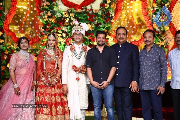 Mayank Gupta weds Sanjana - 25 / 35 photos