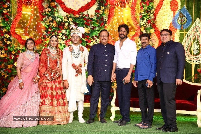 Mayank Gupta weds Sanjana - 33 / 35 photos