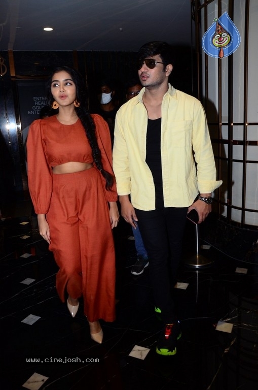 Karthikeya 2 Movie Trailer Launch - 4 / 21 photos