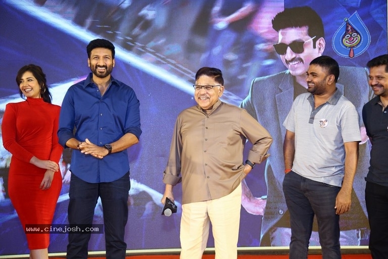 Pakka Commercial Movie Press Meet - 16 / 27 photos