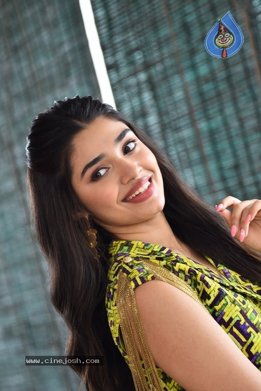 Krithi Shetty Interview Photos - 16 / 21 photos