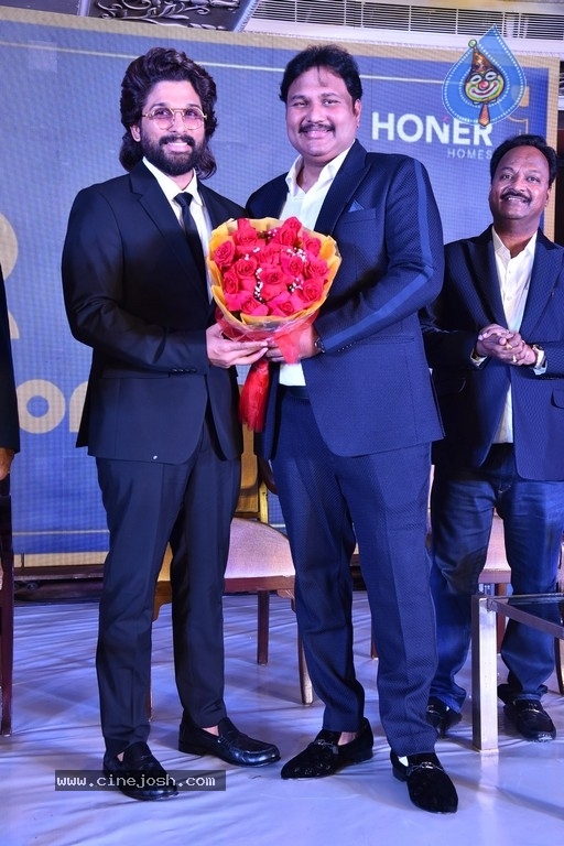 Allu Arjun Brand Collaboration with Honer Homes - 26 / 31 photos