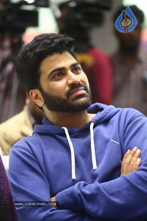 Oke Oka Jeevitham Success Meet - 4 / 21 photos