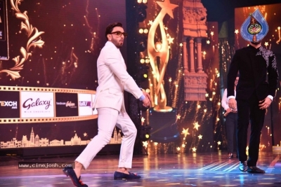 Celebrities at SIIMA 2022 Awards - 40 of 61