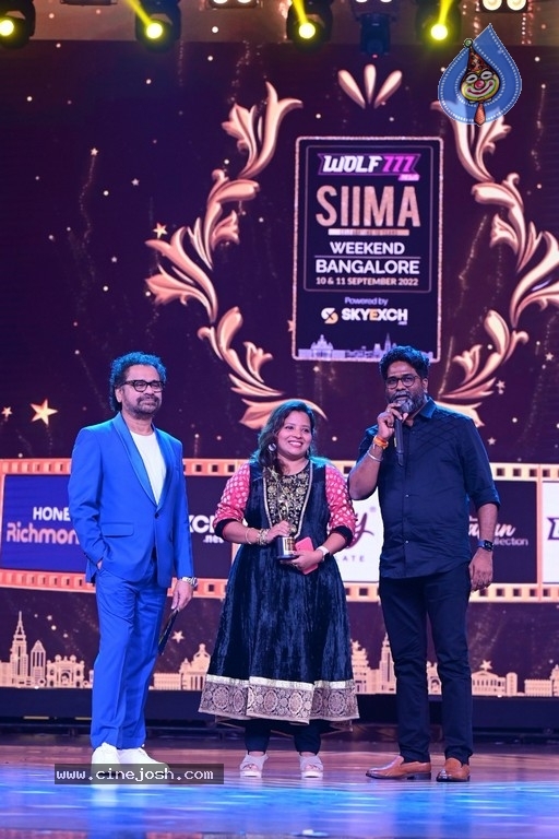 Celebrities at SIIMA Awards 2022 - 9 / 17 photos
