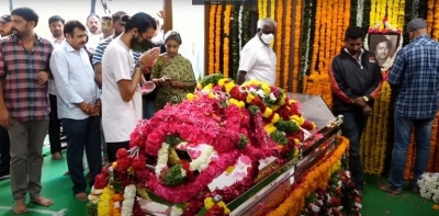 Celebrities Pay Condolences to Krishnam Raju  - 5 of 18