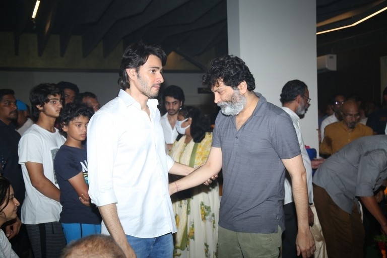 Mahesh Mother Indira Devi Condolences Photos - 35 / 36 photos