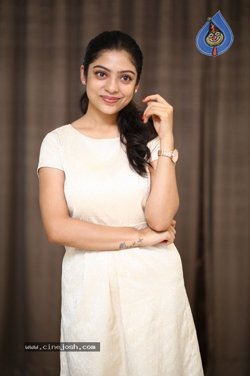 Varsha Bollamma Interview Photos - 4 / 19 photos