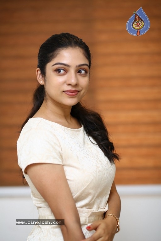 Varsha Bollamma Interview Photos - 6 / 19 photos