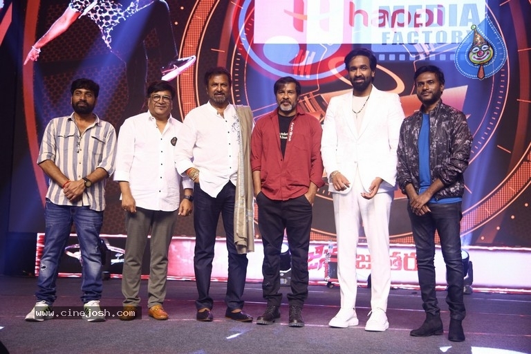 Ginna Movie Pre Release event - 32 / 38 photos