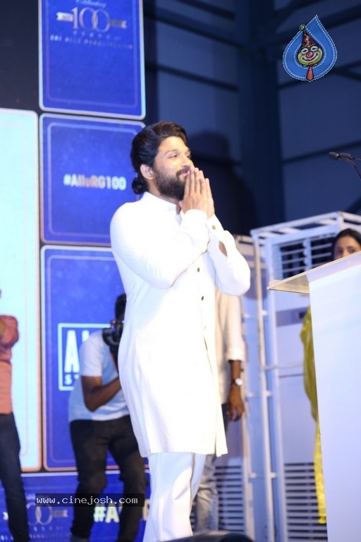 Allu Studio Grand Launch - 23 / 62 photos