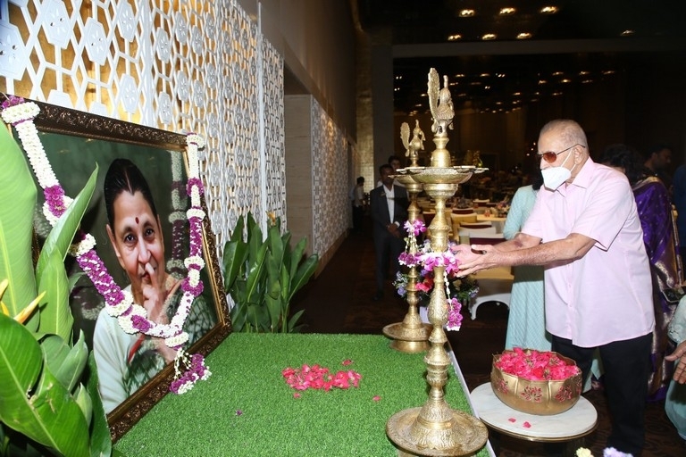 Celebrities at Indira Devi 12th day ceremony - 2 / 12 photos