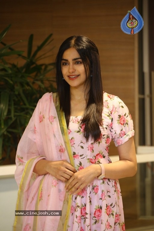 Adah Sharma Stills - 8 / 16 photos