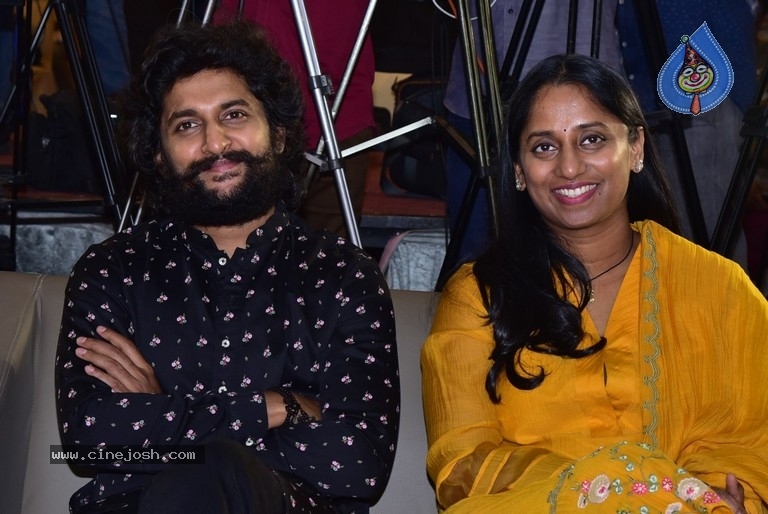 Meet Cute Pre Release Event - 32 / 41 photos