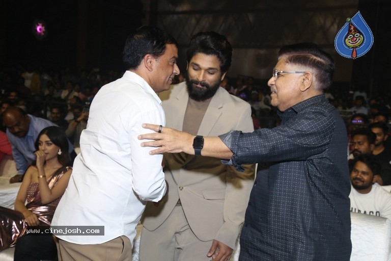 Urvasivo Rakshasivo Movie Success Meet - 14 / 41 photos