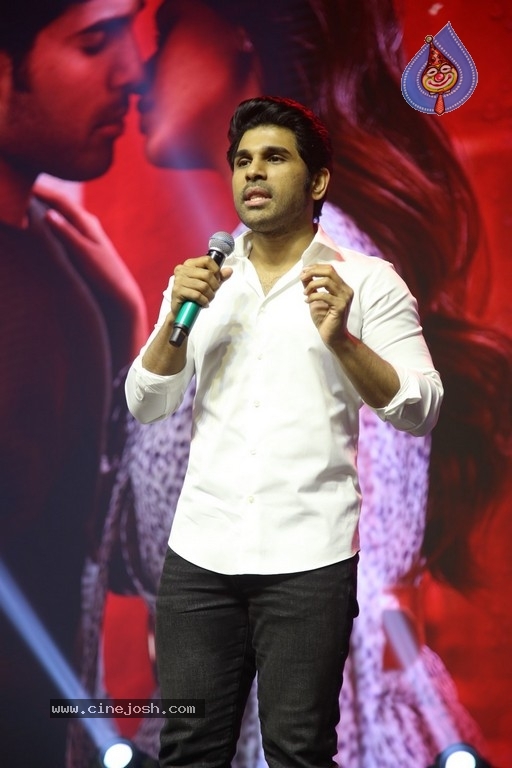 Urvasivo Rakshasivo Movie Success Meet - 24 / 41 photos