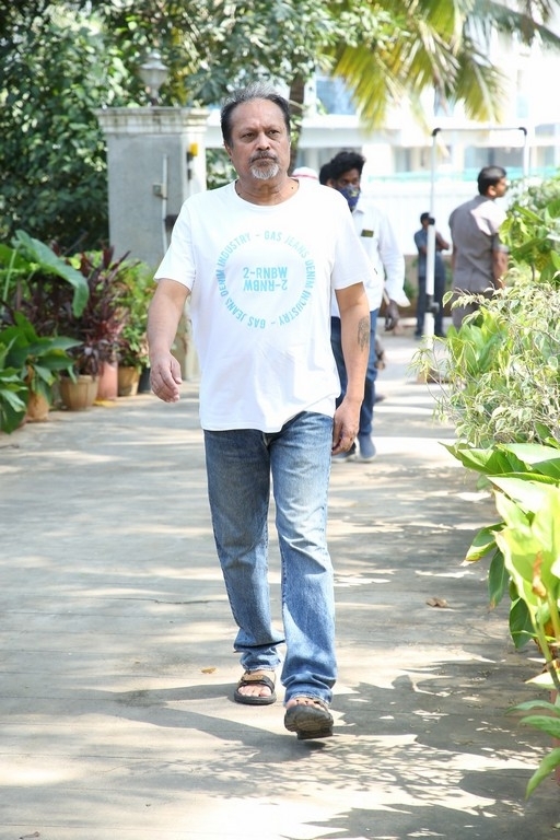 Celebs Pay Condolences to Superstar Krishna - 88 / 96 photos