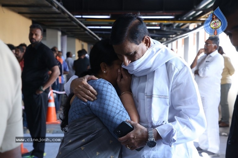 Celebs Pay Condolences to Superstar Krishna  - 92 / 97 photos