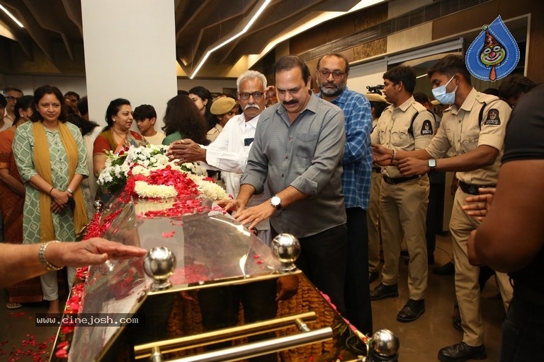 Celebs Pay Condolences to Superstar Krishna  - 93 / 97 photos